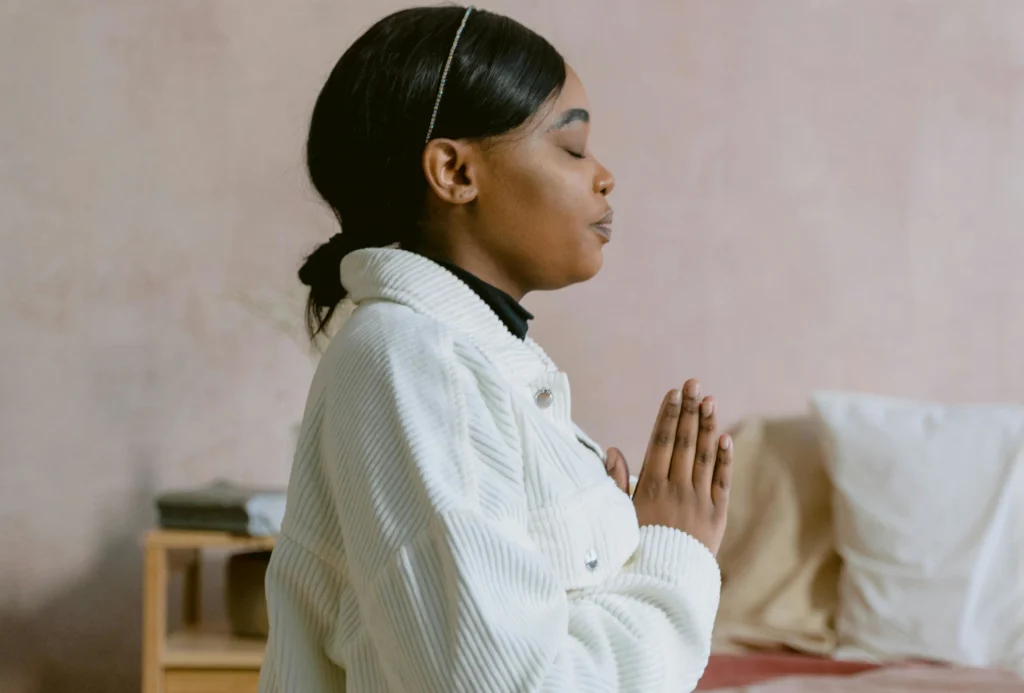 woman praying